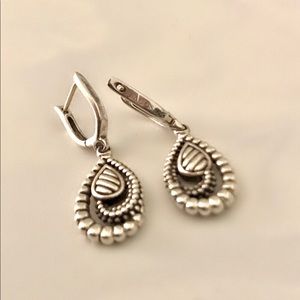 LAGOS Signature Caviar Drop Earrings